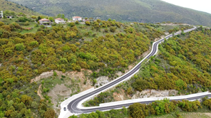 Περιφέρεια Θεσσαλίας: Νέα ασφαλτόστρωση και ενίσχυση της ευστάθειας στην παράκαμψη Κρανιάς Τεμπών (video)
